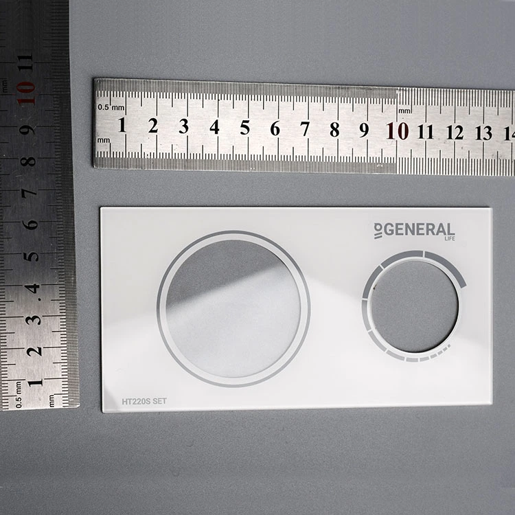 Ris komfurdekoration frontpanel