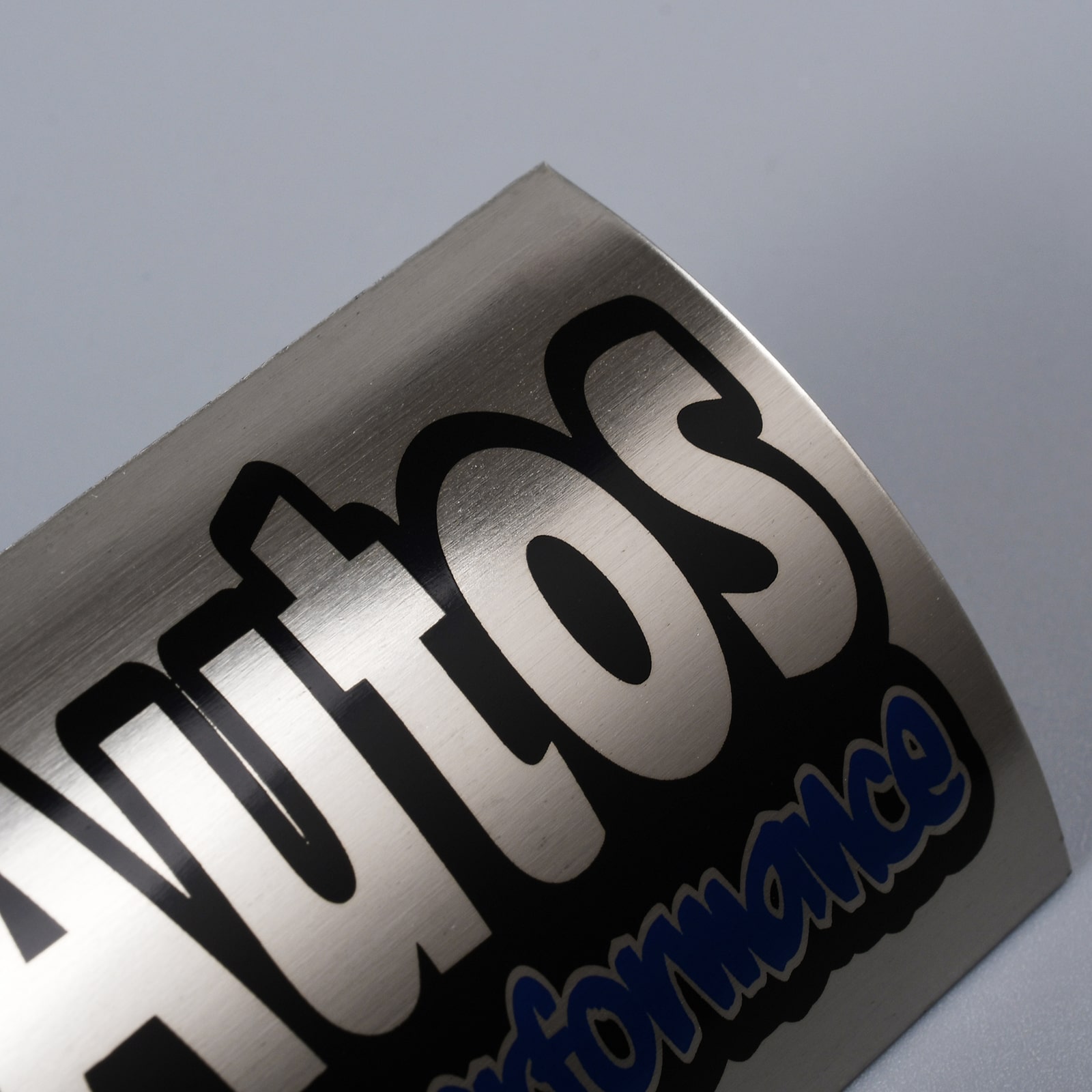 Aluminiumstrykte metaletiketter