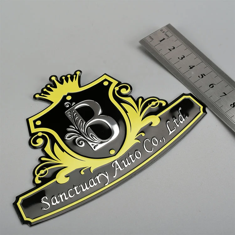 Metaletiket med logo