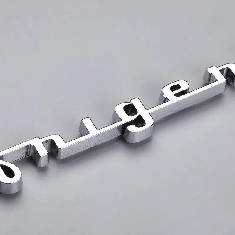 Selvklæbende emblem